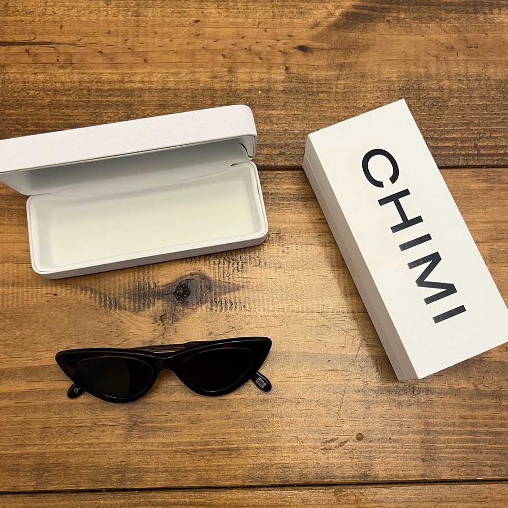 Chimi Cat Eye Tortoise Sunglasses #006